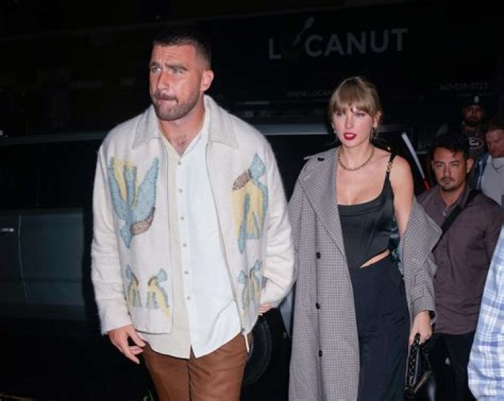 How Old Were Taylor and John When They Dated: A Deep Dive Into Their Relationship Timeline