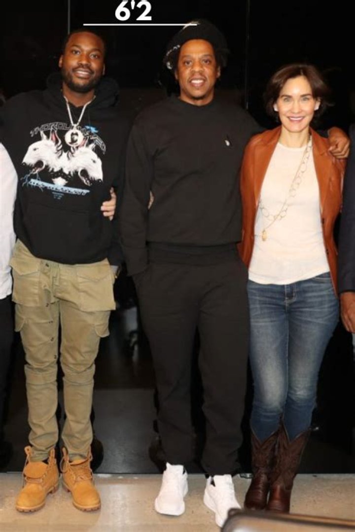 How Tall is Meek Mill? A Deep Dive into the Rapper's Height and Career