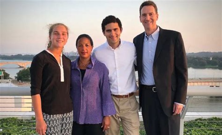 Exploring the Life and Achievements of Ian O. Cameron