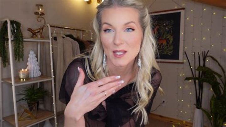 Unleashing the Power of Influence: A Dive into InfluencersGoMeWild