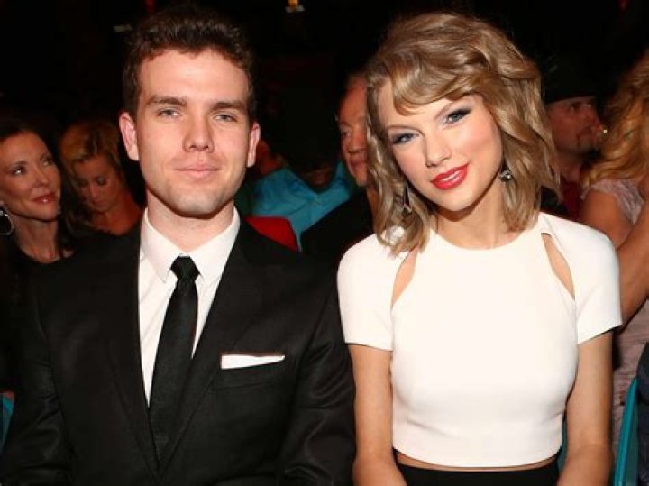 Unveiling the Relationship Status of Austin Swift: Is He Married?