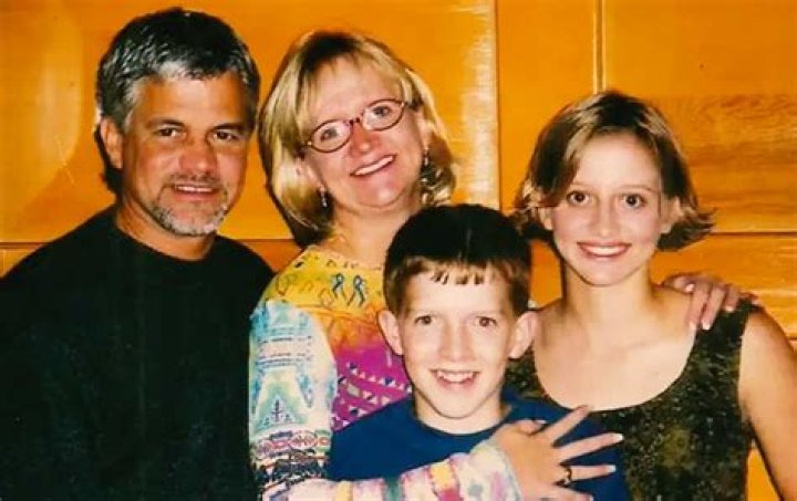 Is Chonda Pierce Engaged? Exploring the Life and Relationships of the Renowned Comedian