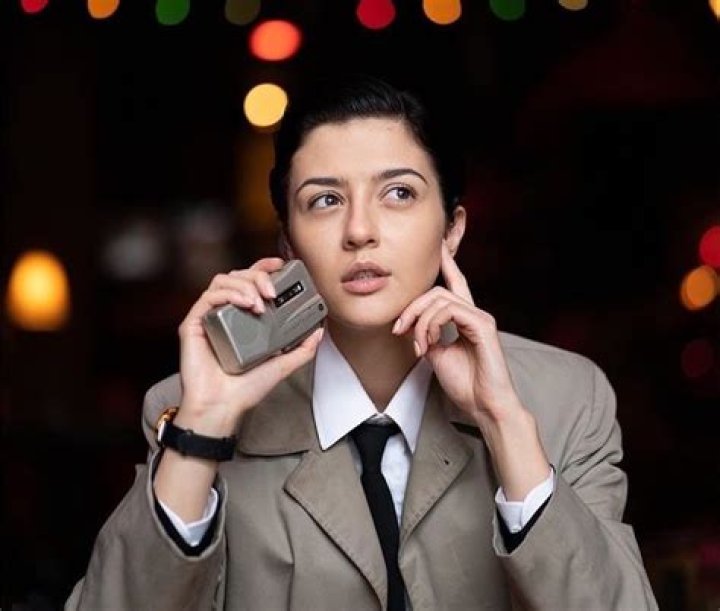 Unveiling Katie Findlay: Is She in a Relationship?