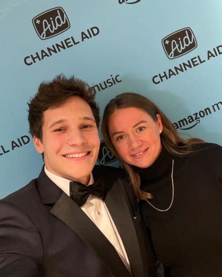 Exploring the Relationship Status of Wincent Weiss: Is He Married?