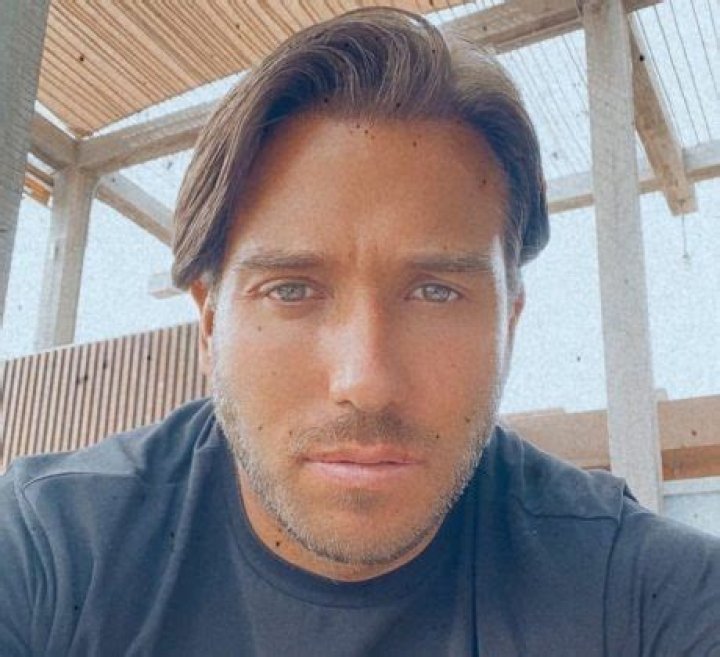 Discover James Lock's Astonishing Height: Unlocking the Secrets Behind His Stature
