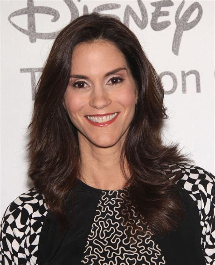 Unveiling the Charismatic Life of Jami Gertz