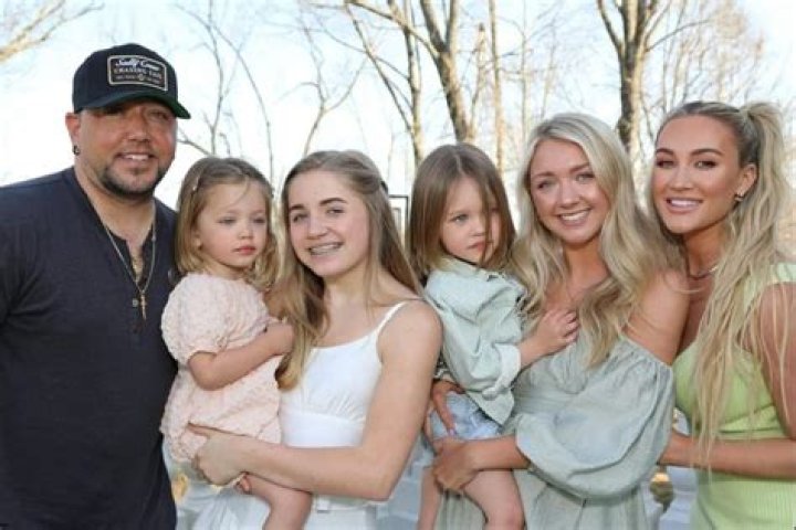 Jason Aldean Family Photos: A Glimpse into the Country Star's Life