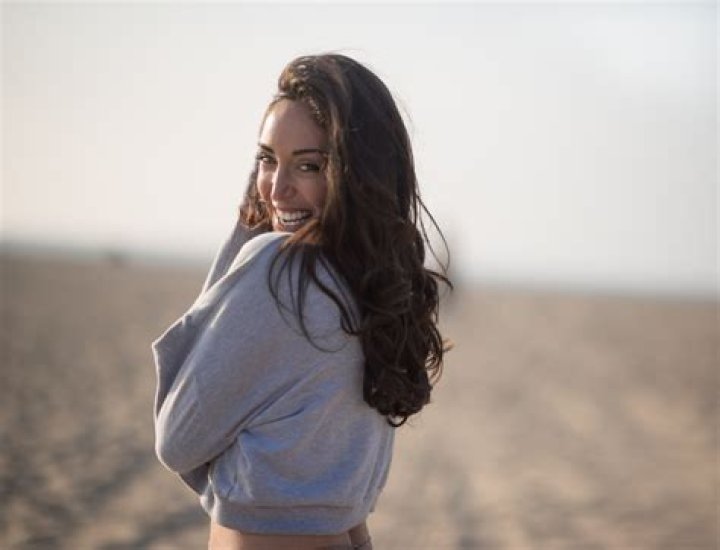 Exploring the Journey of Jayda Berkman: A Rising Star in the Music Industry