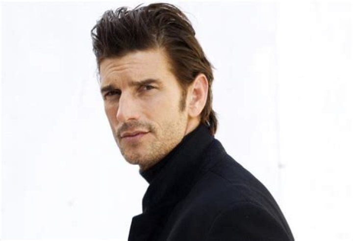 The Comprehensive Guide to Jeffrey Brezovar's Modeling Career