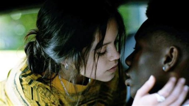 Jenna Ortega Kiss: The Rise of a Young Star and Her Romantic Life