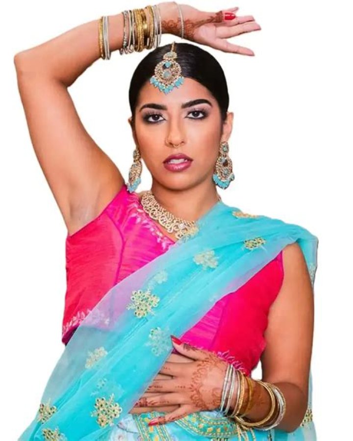 Jesmin Sherni: The Rising Star in the World of Entertainment