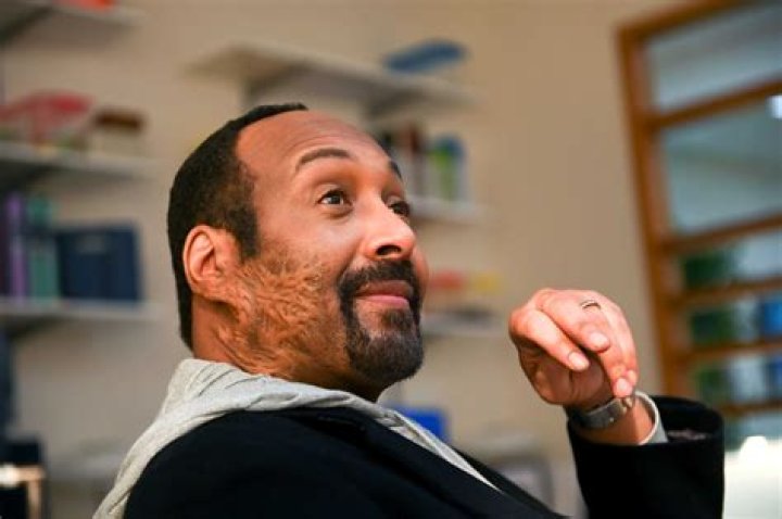 Unraveling the Jesse L. Martin Relationship: A Journey Through Love and Life