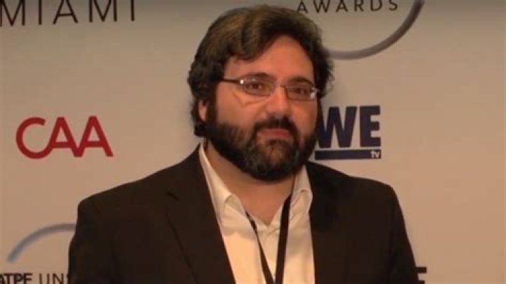 Jonathan Nowzaradan: The Journey of a Renowned Bariatric Surgeon