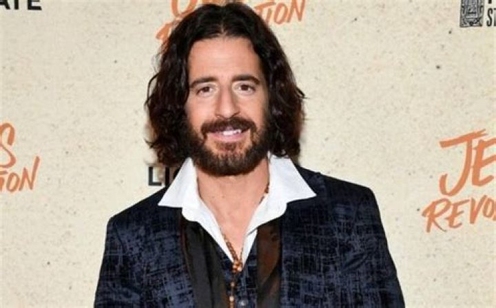 Jonathan Roumie Wife: The Story of His Beautiful Relationship with Hannah