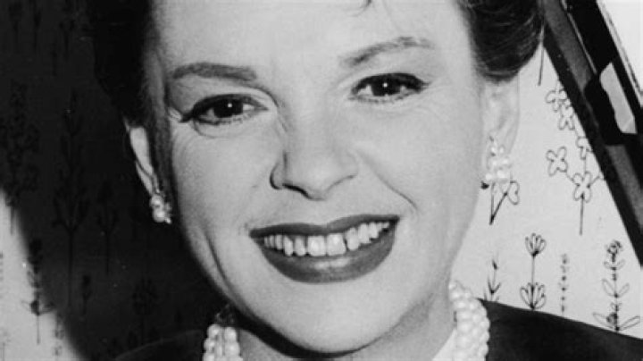 Judy Garland's Teeth: A Comprehensive Look at Her Iconic Smile