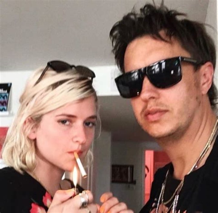Julian Casablancas Dating: Exploring the Love Life of The Strokes Frontman