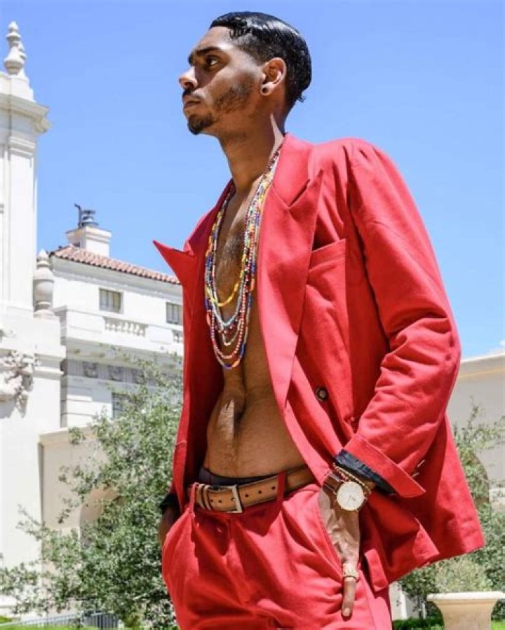 Unveiling the Life of Julian Corrie Broadus: The Rising Star