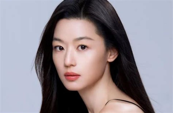 Jun Ji Hyun: The Unstoppable Force in Korean Entertainment