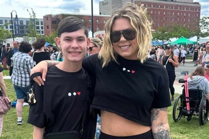Kailyn Lowry's Son: A Deep Dive into the Life of a Teen Mom Star's Children
