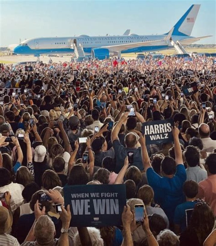 Kamala Harris: The Impact of AI Crowds on Her Political Journey