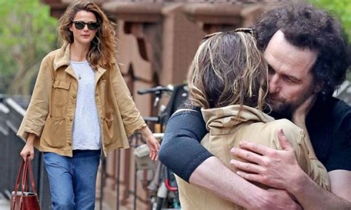 Keri Russell and Matthew Rhys: The Story Behind Their Split
