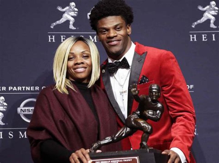 Lamar Jackson's Wife: A Glimpse into Their Relationship and Life Together