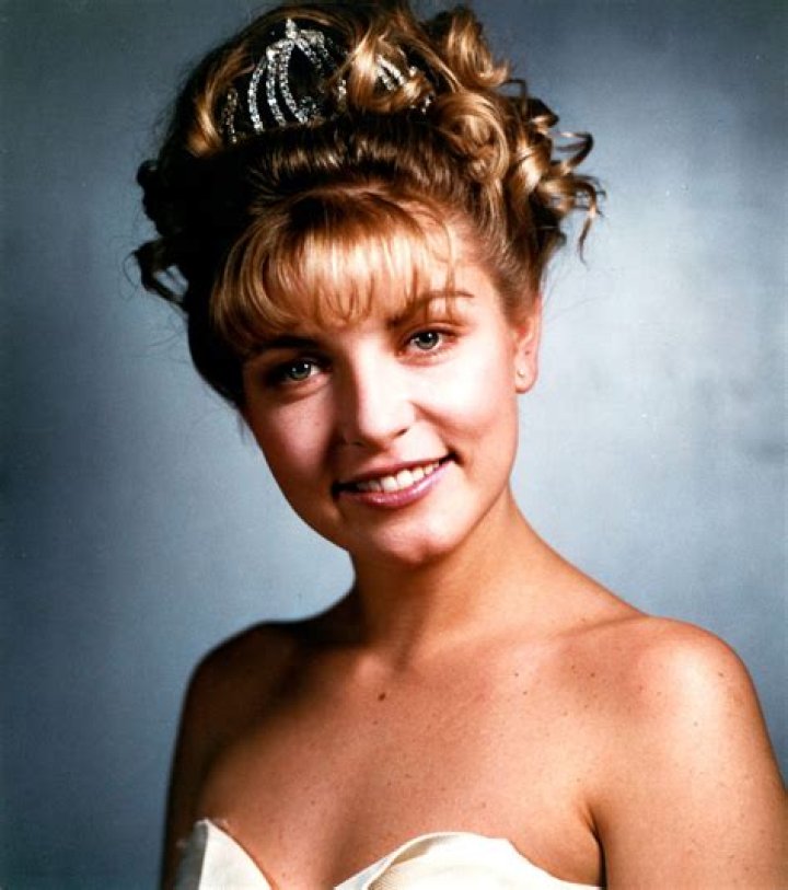 Laura Palmer: Secrets & Stories Unveiled