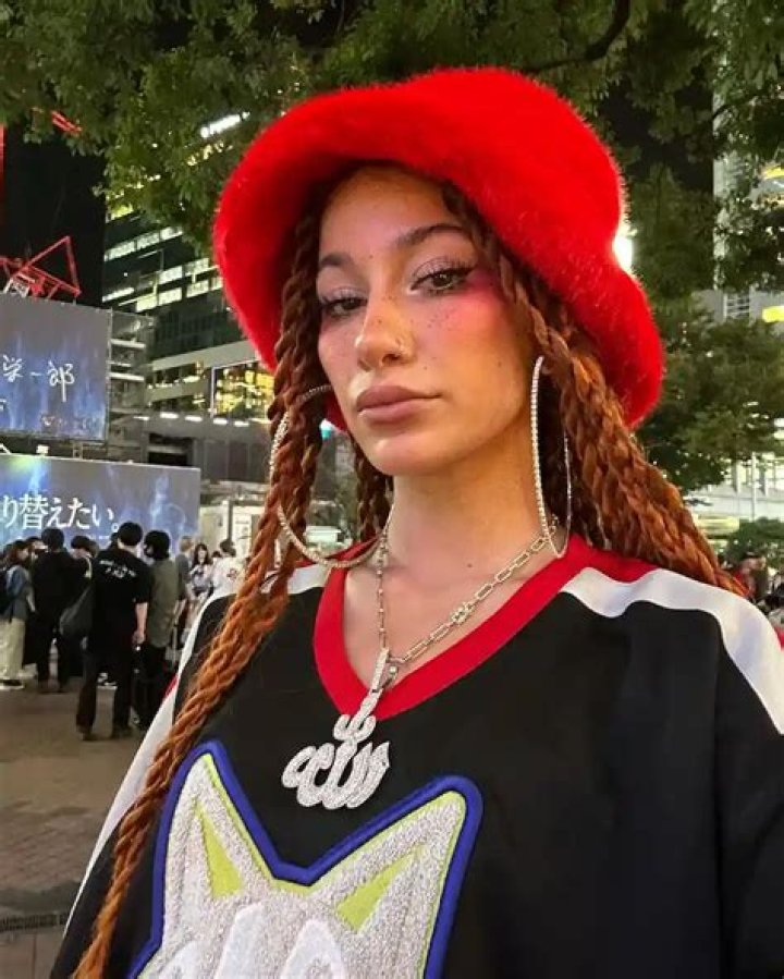 Lexy Panterra: The Wikipedia