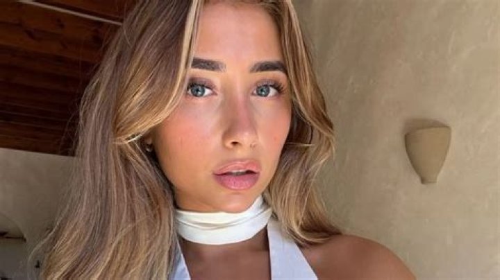 Lily Phillips: A Rising Star in the Entertainment Industry