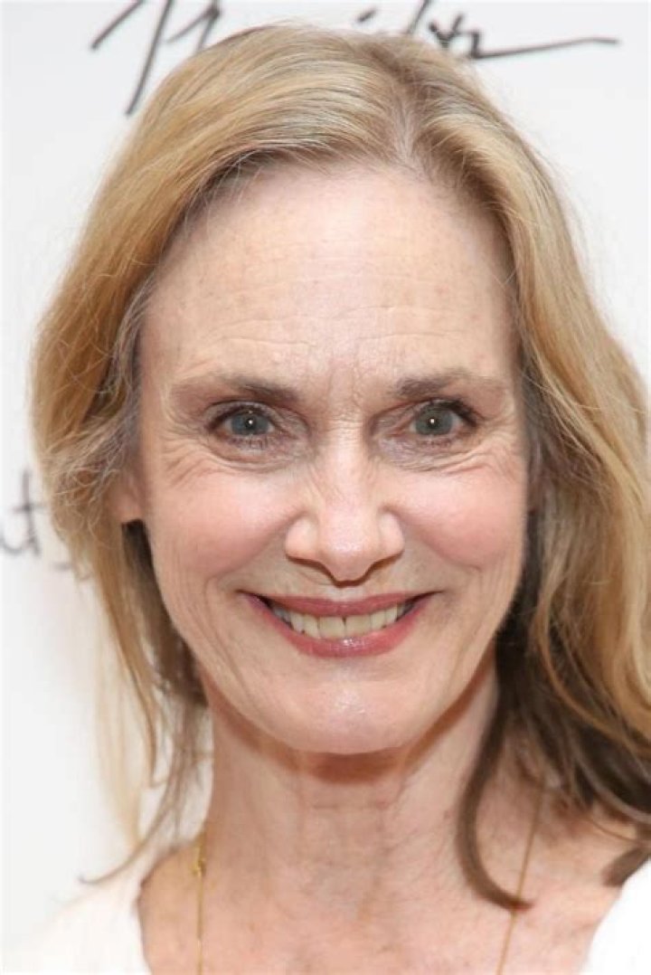 A Deep Dive into Lisa Emery's 1980 Journey