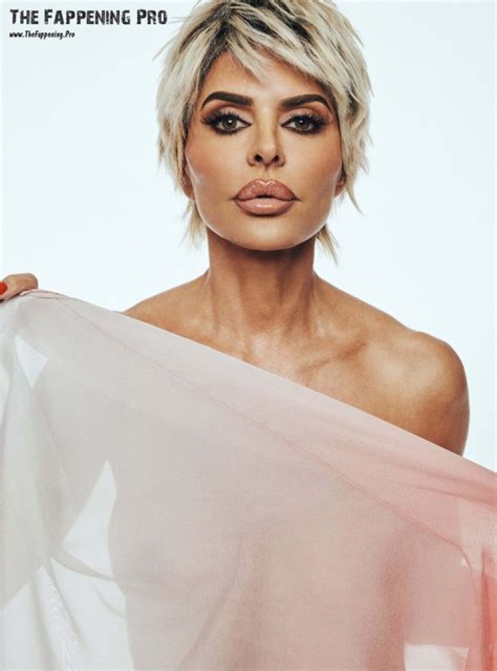 Lisa Rinna in Playboy Magazine: A Deep Dive into Her Iconic Photoshoot