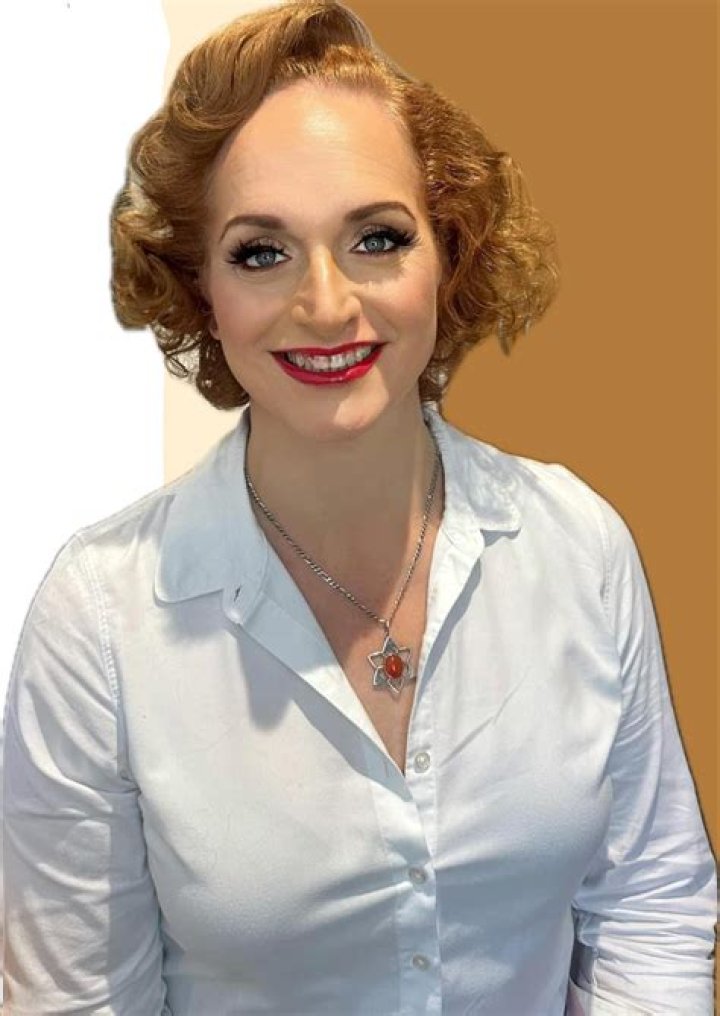 Unveiling the Life of Lynette Nusbacher: A Journey of Transformation