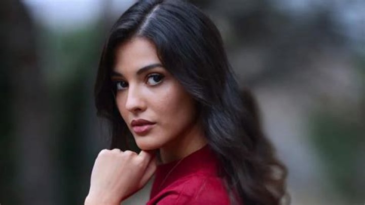 Mahassine Merabet: The Rising Star in the World of Arts and Entertainment