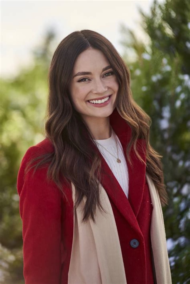 Mallory Jansen: The Rising Star of Television