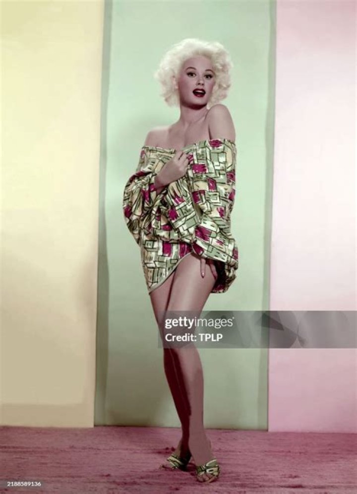 Mamie Van Doren: The Iconic Star of the 1950s
