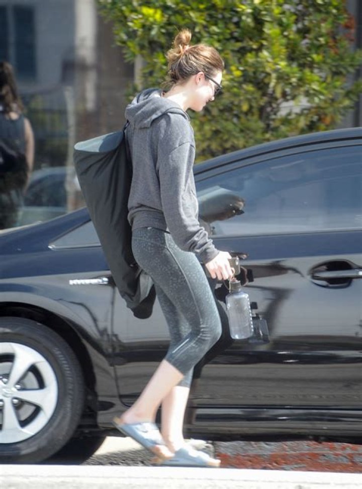 Mandy Moore Booty: A Comprehensive Look at the Star's Fitness Journey and More