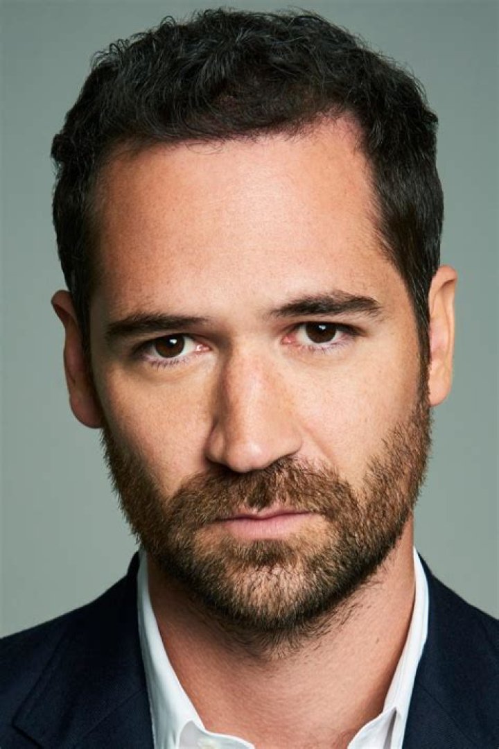 Unveiling the Talents of Manuel Garcia-Rulfo: A Rising Star in Hollywood