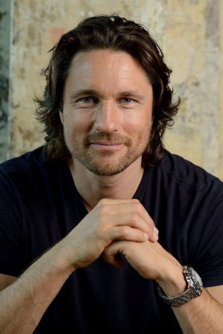 Martin Henderson Net Worth: A Closer Look at His Wealth and Success
