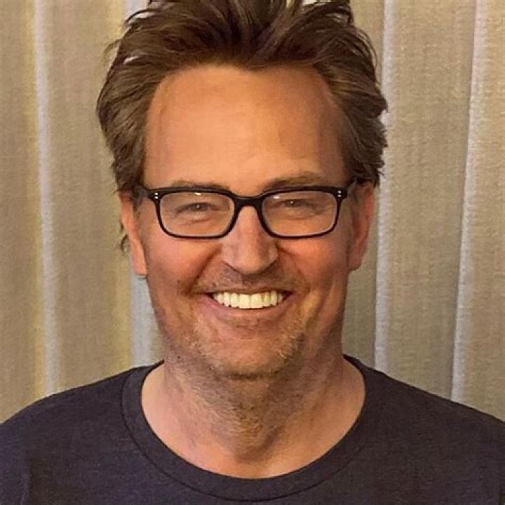Matthew Perry's Teeth: The Transformation Journey of a Beloved Actor