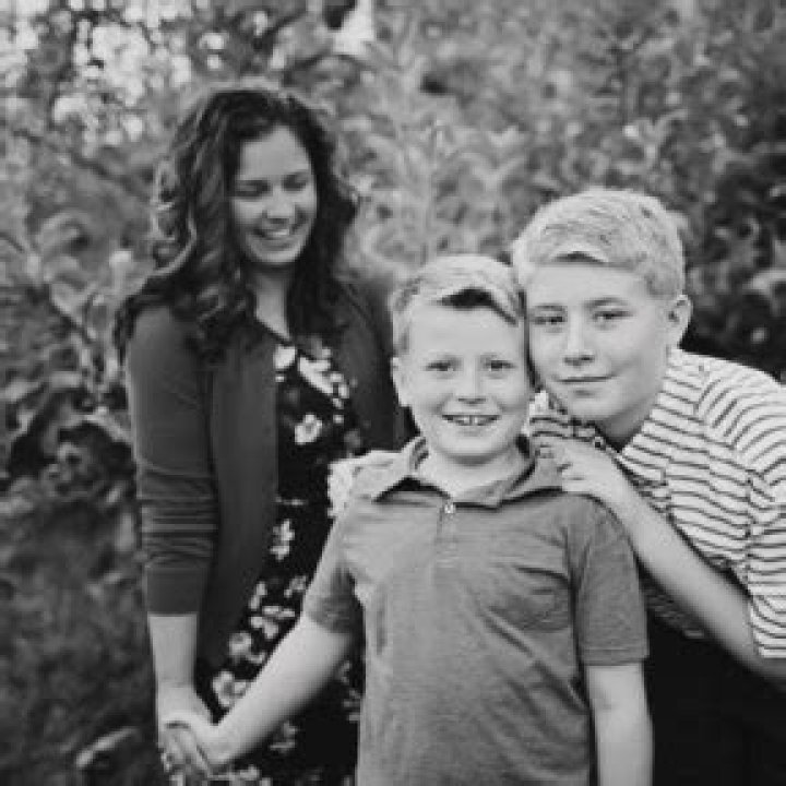 Melanie McGuire Sons Today: A Look into Their Lives in 2024