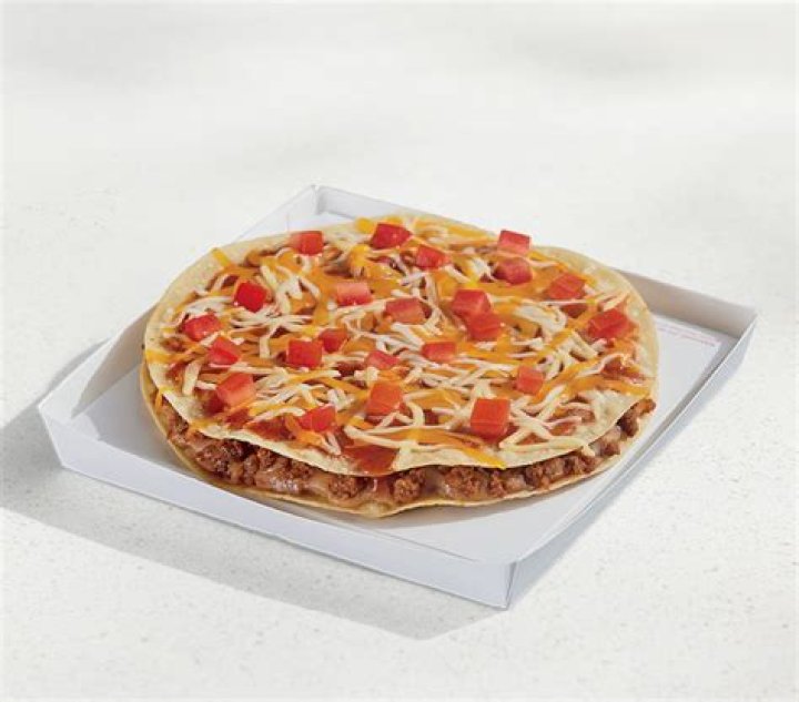 Exploring the Mexican Pizza: A Beloved Taco Bell Creation