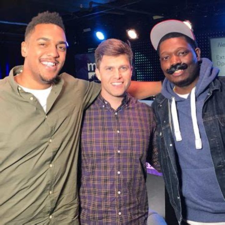Michael Che's Height: A Comprehensive Guide to His Stature