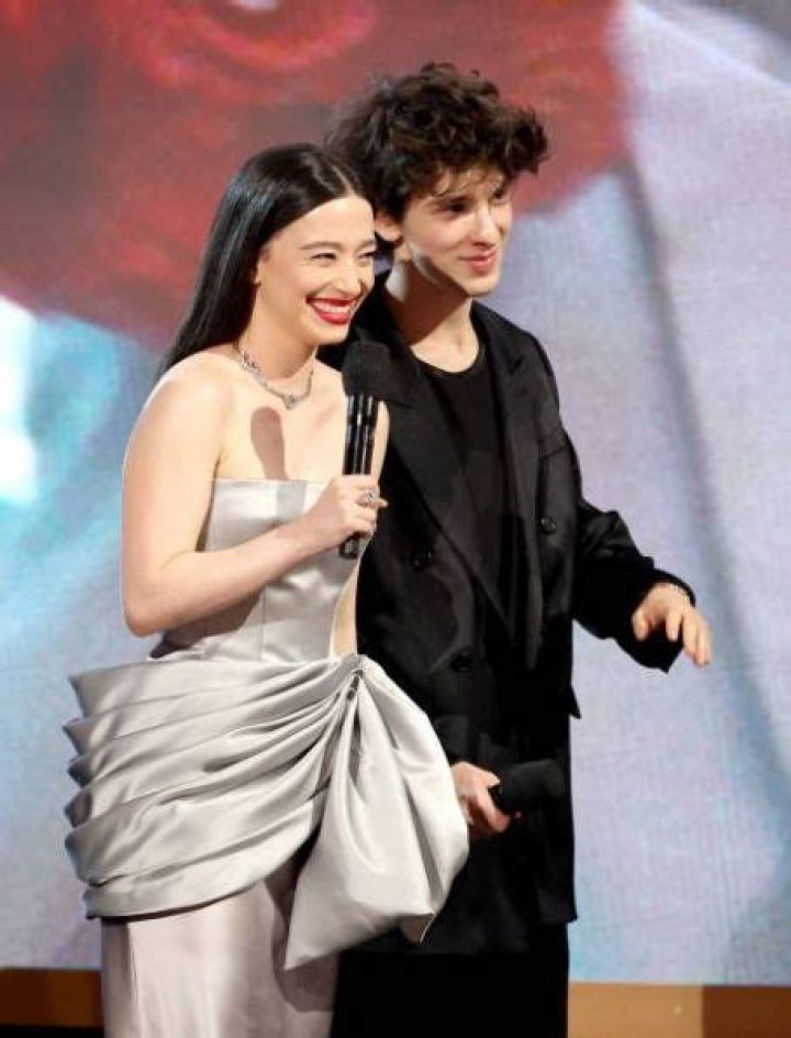 Mikey Madison's Love Life: A Deep Dive into Her Relationships