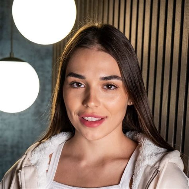 Milan Cheek: The Rising Star in the World of Fashion