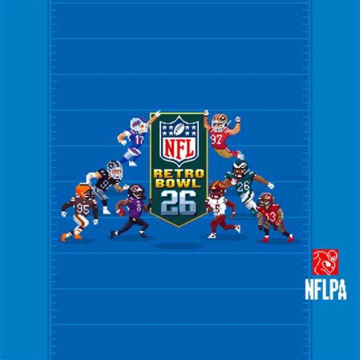 Experience the Thrill of NFL Retro Bowl 25 Android APK