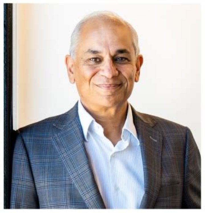 Unveil the World of Nitin Sahney: Master of Cross-Cultural Music