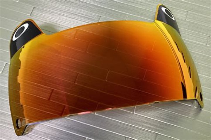 Ultimate Guide to Oakley Visors: Features, Benefits, and Styles