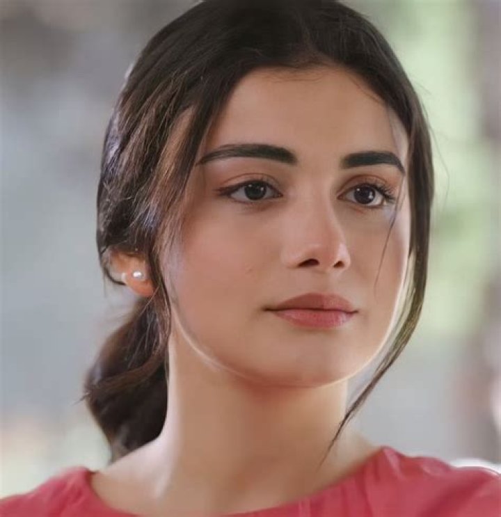 Ozge Yagiz: The Rising Star of Turkish Drama