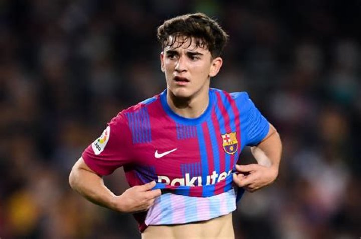 Pablo Gavi: The Rising Star and His Height