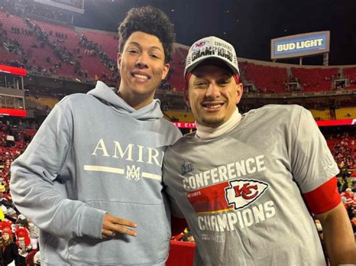 Patrick Mahomes Dad: The Man Behind the Star Quarterback's Success